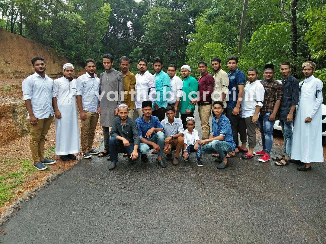 ಅಶ್ರಫ್ ಕಲಾಯಿ ಕೊಲೆ ಪ್ರಕರಣ: ಕುಪ್ಪೆಪದವಿನಲ್ಲಿ ಕಪ್ಪು ಪಟ್ಟಿ ಧರಿಸಿ ಸಾಂಕೇತಿಕ ಪ್ರತಿಭಟನೆ